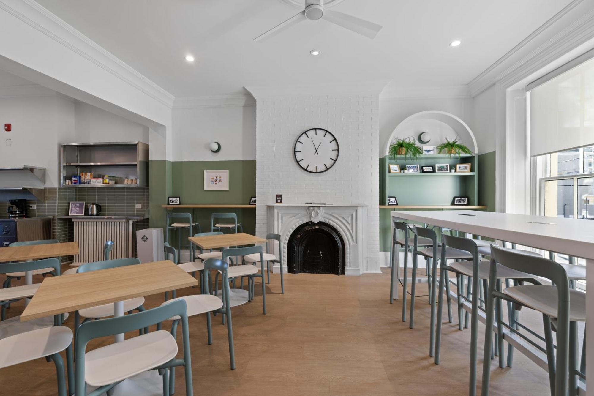 Hi Halifax Heritage House Hostel Экстерьер фото