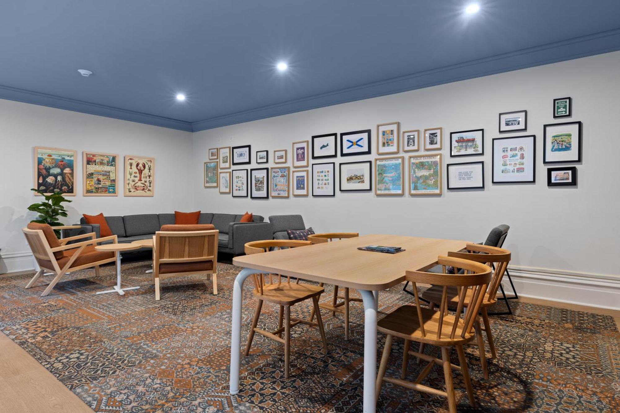 Hi Halifax Heritage House Hostel Экстерьер фото